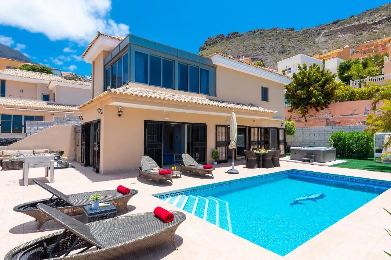 Torviscas Sunset Villa 4 Rooms & Private Jacuzzi Costa Adeje   Costa Adeje (Tenerife)