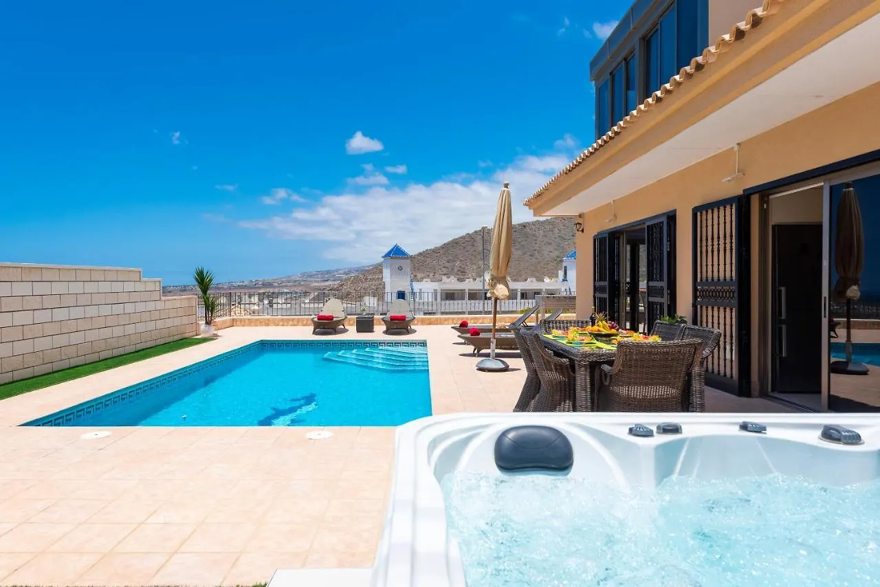 Torviscas Sunset Villa 4 Rooms & Private Jacuzzi Costa Adeje